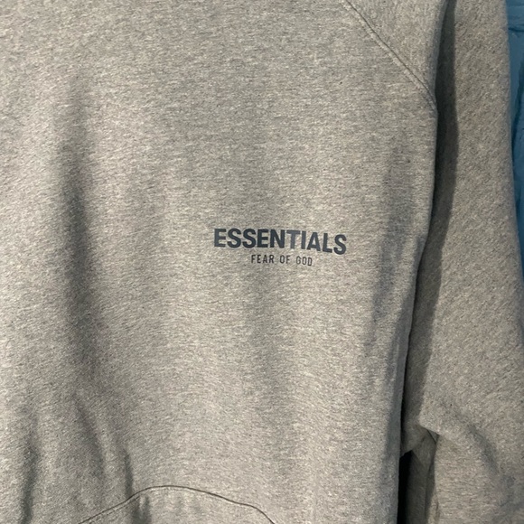 Fear of God Essentials Greg Pullover Hoodie - Picture 13 of 13